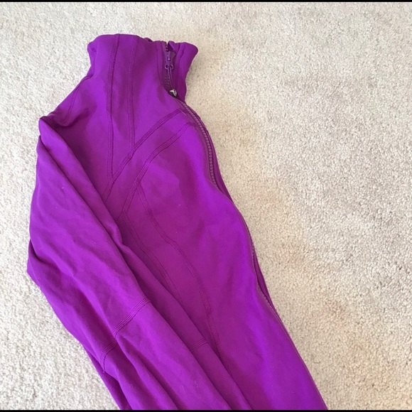 Lululemon jacket - Picture 3 of 5